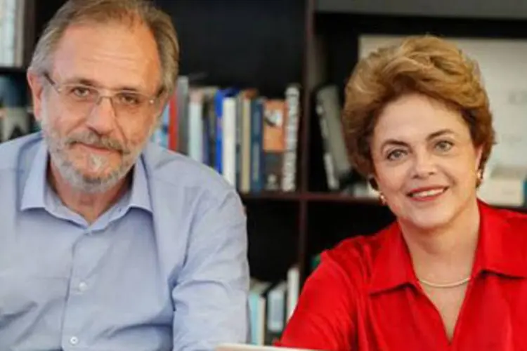 
	Dilma Rousseff: &quot;Uma das raz&otilde;es da tentativa do golpe &eacute; produzir um arrocho salarial nos trabalhadores, reduzir os direitos trabalhistas no Pa&iacute;s&quot;
 (Divulgação / Facebook)