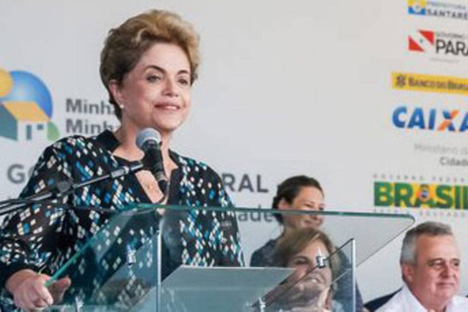 Cunha não deixa o Congresso trabalhar, diz Dilma