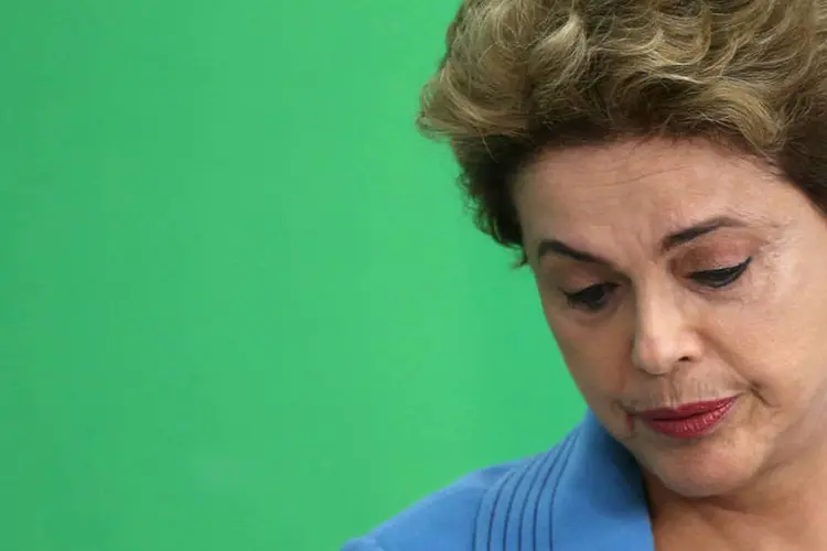 
	Dilma Rousseff: a comiss&atilde;o emitir&aacute; um parecer que deve ser votado pelo plen&aacute;rio do Senado no dia 12 de maio
 (Adriano Machado / Reuters)