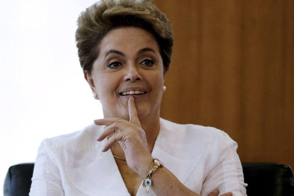 Justiça rejeita ação para barrar pronunciamento de Dilma