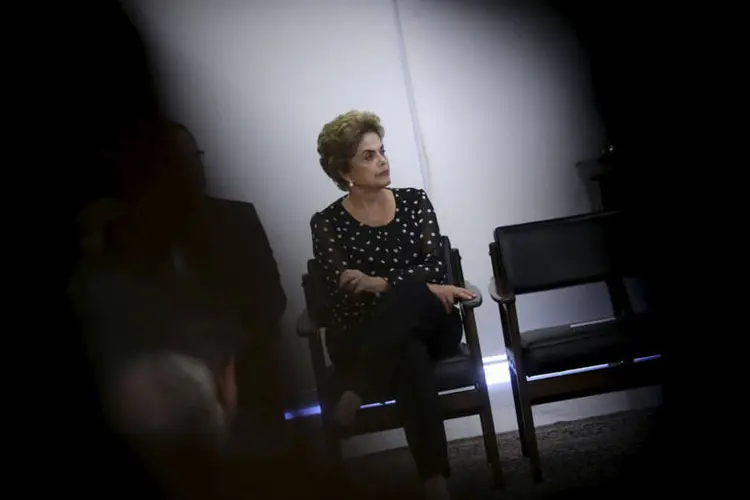 
	Dilma Rousseff: &quot;Estamos com mais de 200 votos que est&atilde;o sendo trabalhados n&atilde;o s&oacute; com partidos, mas com seguimentos de interesse&quot;
 (Ueslei Marcelino / Reuters)