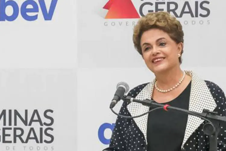 
	Dilma Rousseff: a presidente destacou que o governo est&aacute; buscando aumentar os investimentos privados e manter os investimentos p&uacute;blicos
 (Roberto Stuckert Filho / PR / Agência Brasil)