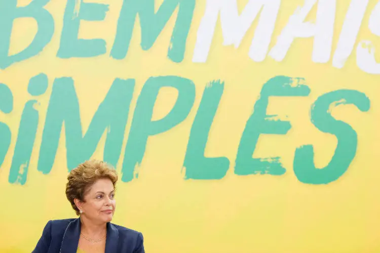 
	Dilma Rousseff: o &quot;Bem Mais Simples&quot; &eacute; um conjunto de medidas que prev&ecirc; aliviar parte da burocracia sobre micro e pequenos neg&oacute;cios do pa&iacute;s
 (Roberto Stuckert Filho/PR/Fotos Públicas)
