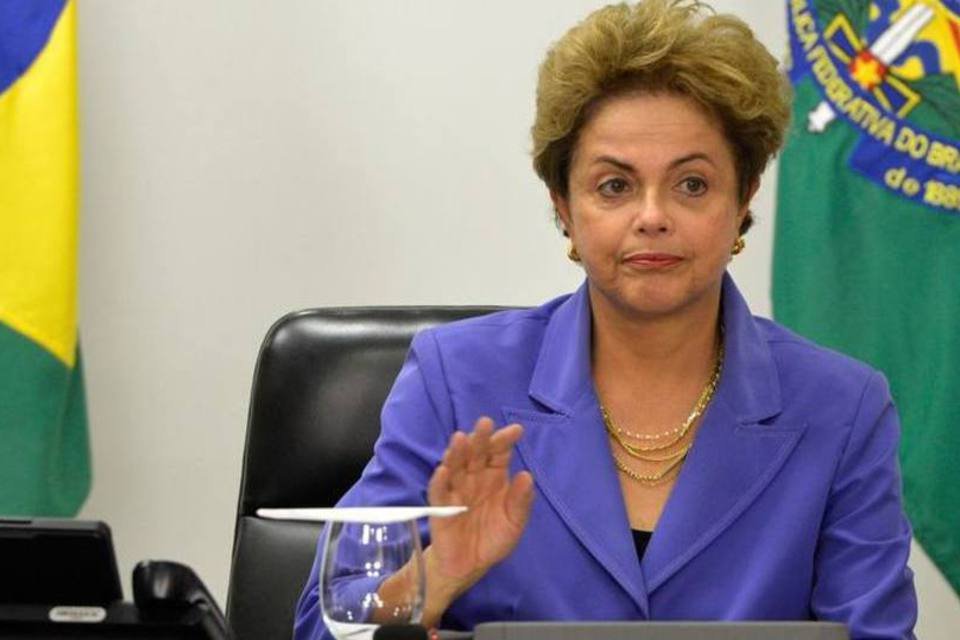 
	Dilma Rousseff: presidente se re&uacute;ne neste s&aacute;bado com ministros no Pal&aacute;cio da Alvorada
 (Agência Brasil)