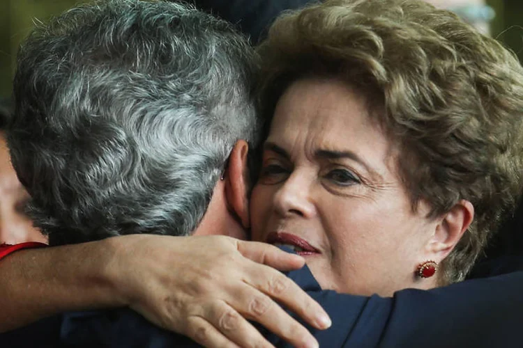 
	Impeachment: para professor de Hist&oacute;ria da UNB, dois impeachments em t&atilde;o pouco tempo s&atilde;o &ldquo;sinal de que h&aacute; uma doen&ccedil;a grave da democracia&rdquo;
 (Mario Tama/Getty Images)