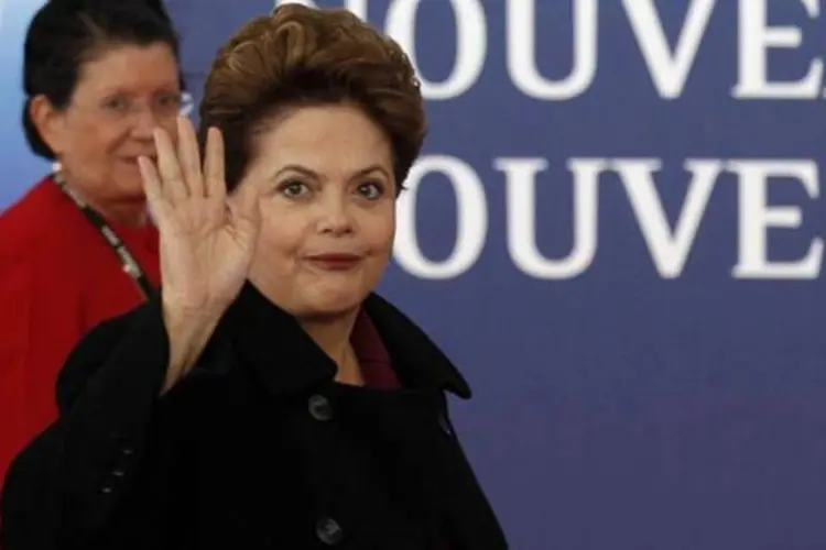 Kreckler teve uma breve conversa com Dilma durante ato no qual foram credenciados um total de 20 novos embaixadores no Brasil (Getty Images)