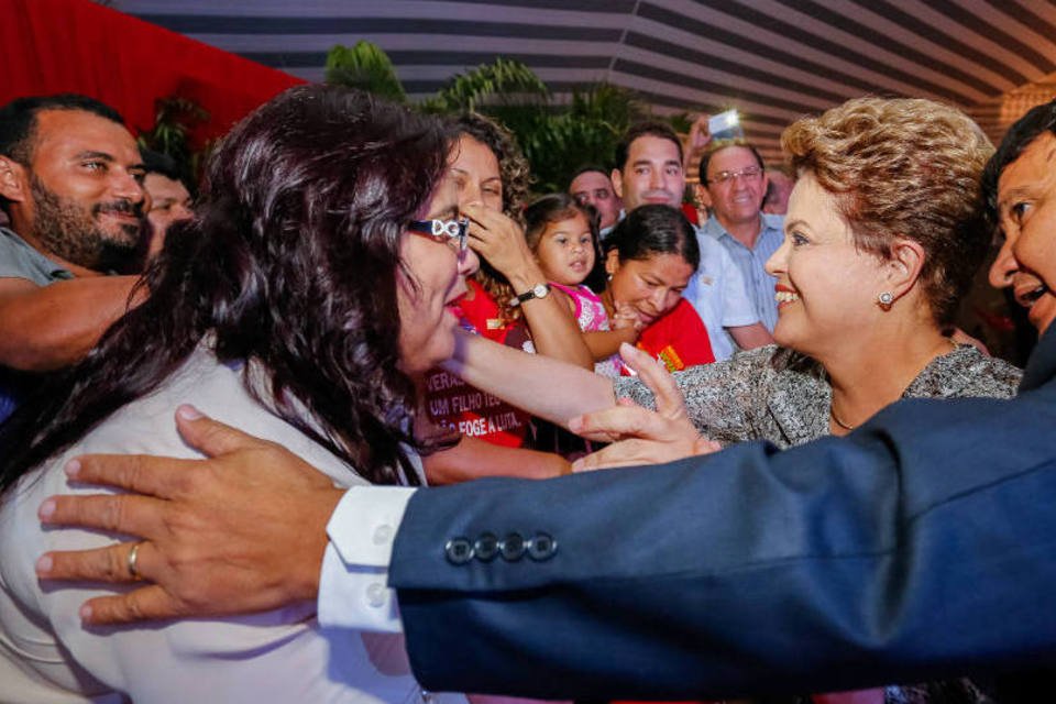 Aqui (no Nordeste) foi onde o país mais cresceu, diz Dilma