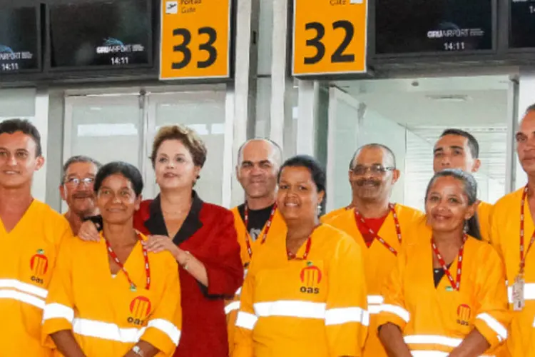 
	Dilma Rousseff em Guarulhos: Terminal 3 levou um ano e nove meses para ficar pronto
 (Roberto Stuckert Filho/Presidência da República)