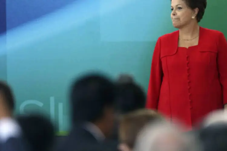 A presidente Dilma Rousseff durante a cerimônia de posse do ministro Guilherme Afif Domingos, que assume a Secretaria da Micro e Pequena Empresa (REUTERS / Ueslei Marcelino)