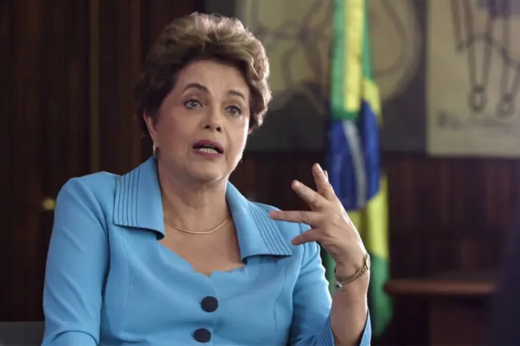 
	Dilma Rousseff: advogados da acusa&ccedil;&atilde;o alegavam que faltava na pergunta dois artigos aprovados na sess&atilde;o que deu prosseguimento ao processo
 (Reprodução/YouTube)