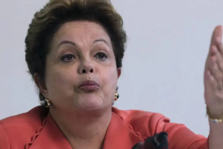 
	A presidente Dilma Rousseff: governo deve anunciar hoje projeto de &quot;importa&ccedil;&atilde;o&quot; de m&eacute;dicos estrangeiros
 (REUTERS / Ueslei Marcelino)
