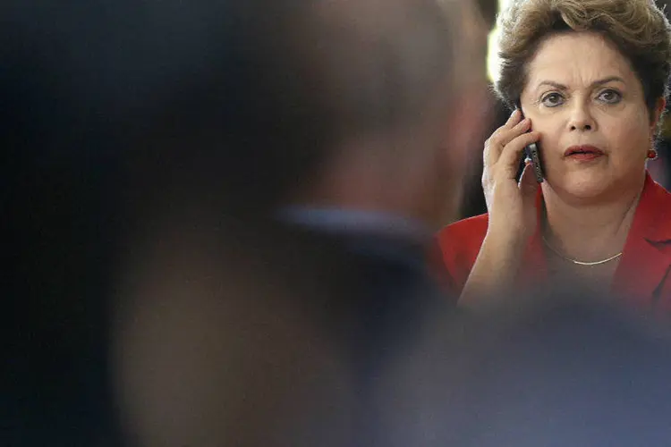 
	Dilma Rousseff: economia com gastos de telefonia faz parte do esfor&ccedil;o do governo federal para reduzir gastos
 (REUTERS/Ueslei Marcelino)