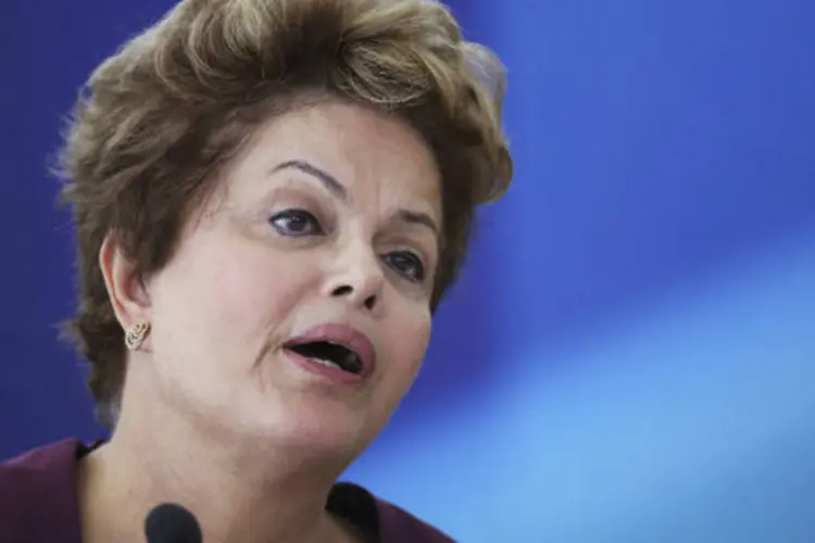 
	Dilma Rousseff: &quot;O nosso objetivo &eacute; dobrar a nossa renda per capita. &Eacute; esse o objetivo desse pa&iacute;s... &Eacute; essa a medida e o metro que n&oacute;s devemos usar&quot;, disse a presidente.
 (REUTERS/Ueslei Marcelino)