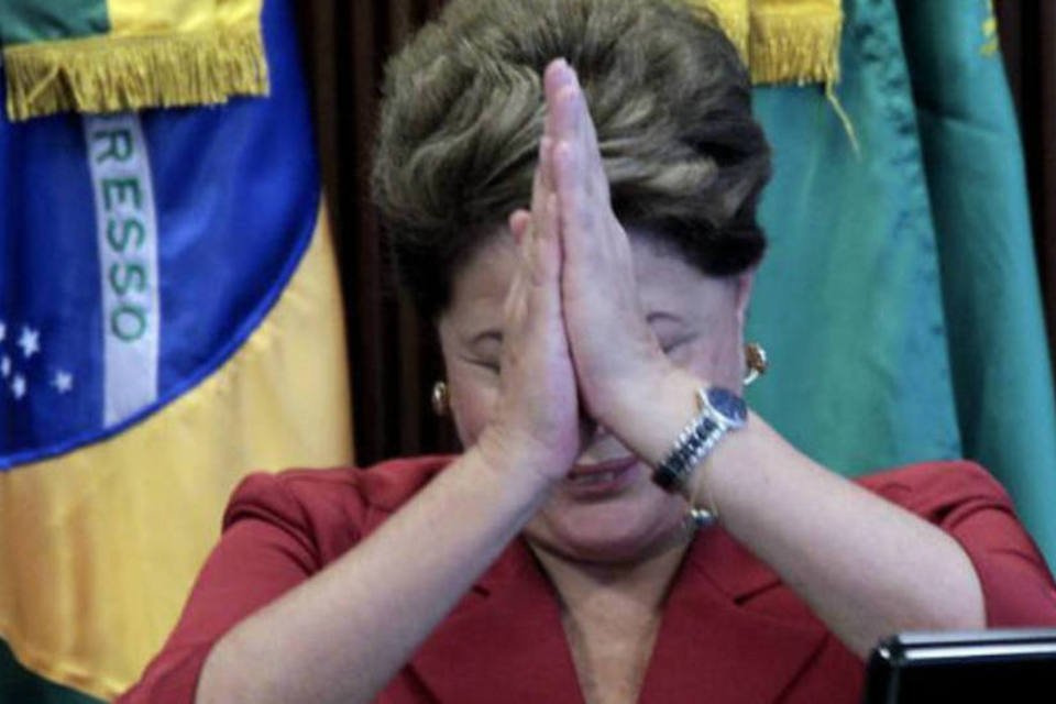 Saúde de Dilma vira fofoca no Twitter