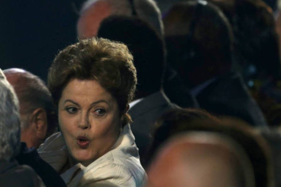 De olho na campanha, Dilma faz mudanças na Secom