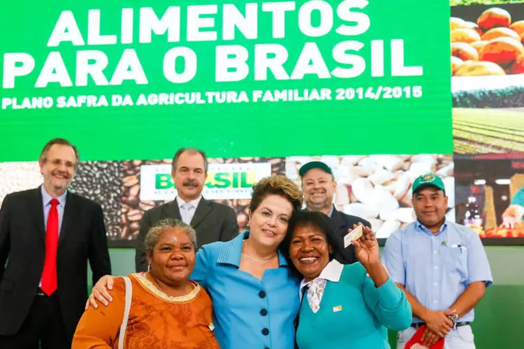 Dilma Rousseff durante cerimônia de lançamento do Plano Safra da Agricultura Familiar 2014/2015 (Roberto Stuckert Filho/PR)