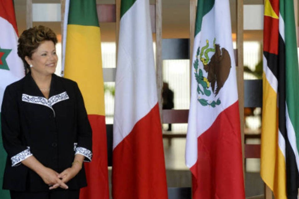 Dilma diz que 'não há limites para a cooperação com o Chile'