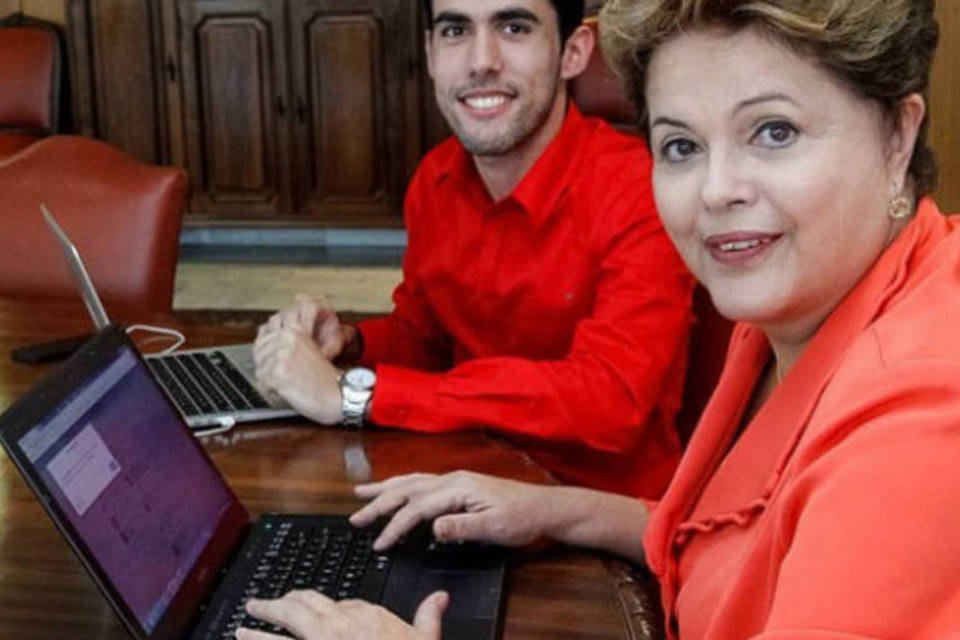 Dono de "Dilma Bolada" diz ter sido convidado para campanha