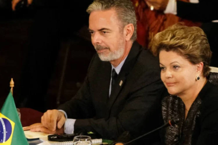 Ministro Antonio Patriota e a presidenta Dilma Rousseff participam da reunião de Cúpula dos Estados Parte e Estados Associados  do Mercosul e convidados especiais (Roberto Stuckert Filho/PR)