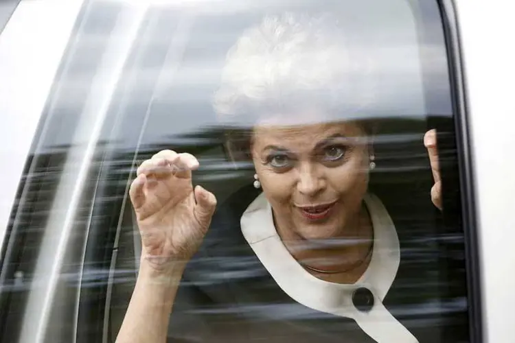 
	Dilma Rousseff: em eventual segundo turno das elei&ccedil;&otilde;es na C&acirc;mara, presidente afastada disse esperar que novo presidente n&atilde;o tenha votado pelo impeachment
 (Stephen Lam/Reuters)