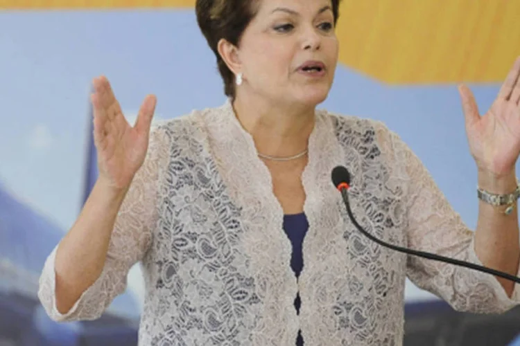 
	A presidenta Dilma Rousseff: ela afirma que algumas das medidas para dar vigor ao crescimento econ&ocirc;mico v&atilde;o come&ccedil;ar a se destacar a partir de 2013
 (Wilson Dias/ABr)