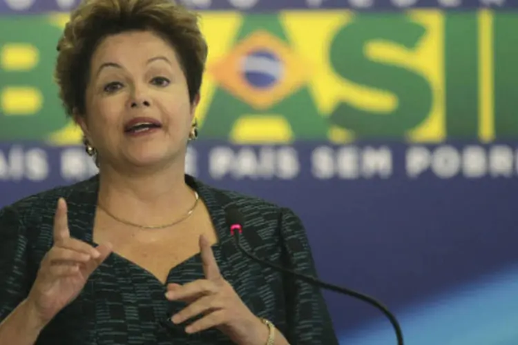 
	Dilma Rousseff: &quot;Esse &eacute; o primeiro anuncio que fazemos ap&oacute;s aprova&ccedil;&atilde;o tanto da lei dos portos quanto da promulga&ccedil;&atilde;o do decreto&quot;, disse a presidente
 (REUTERS/Ueslei Marcelino)