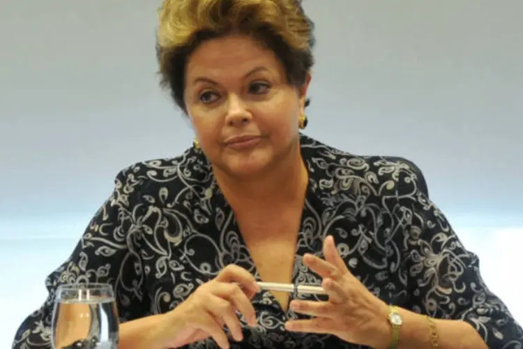 
	A presidente Dilma Rousseff se re&uacute;ne com ministros nesta segunda-feira, para dar andamento a projetos
 (Antonio Cruz/ABr)