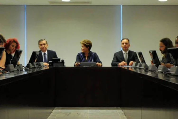 Dilma disse ainda que o governo deve priorizar o combate à corrupção de forma mais contundente do que vem sendo feito (Antonio Cruz/ABr)