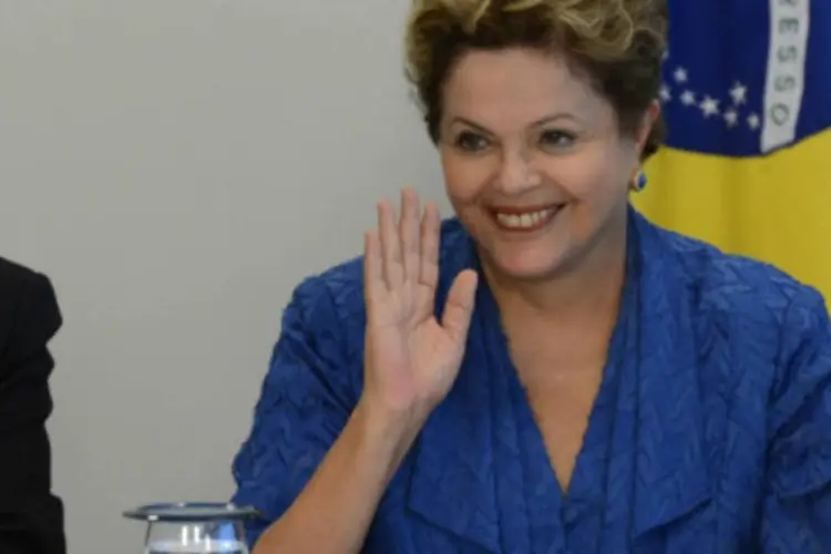 
	Dilma lembrou o discurso de posse de Amorim, em 2003, no qual ele disse que a pol&iacute;tica externa brasileira teria de ser voltada para o desenvolvimento e a paz mundial
 (Fabio Rodrigues Pozzebom/ABr)