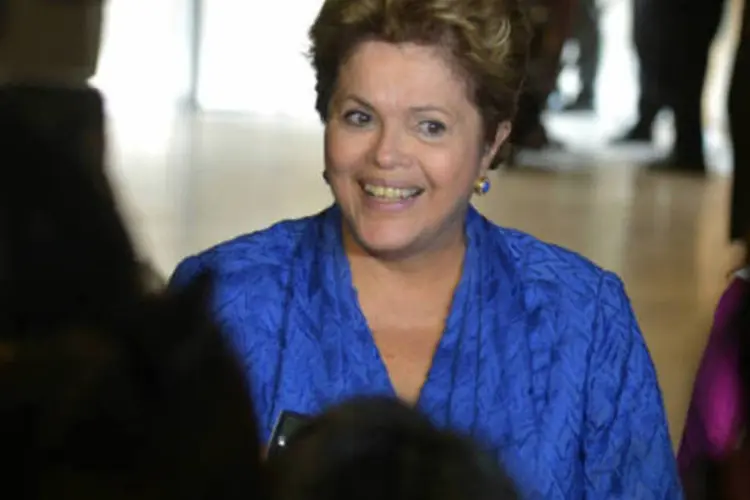 
	Dilma Rousseff: &quot;Hoje, o Velho do Restelo n&atilde;o pode, n&atilde;o deve e, eu asseguro para voc&ecirc;s, n&atilde;o ter&aacute; a &uacute;ltima palavra no Brasil&quot;, afirmou a presidente
 (Wilson Dias/ABr)