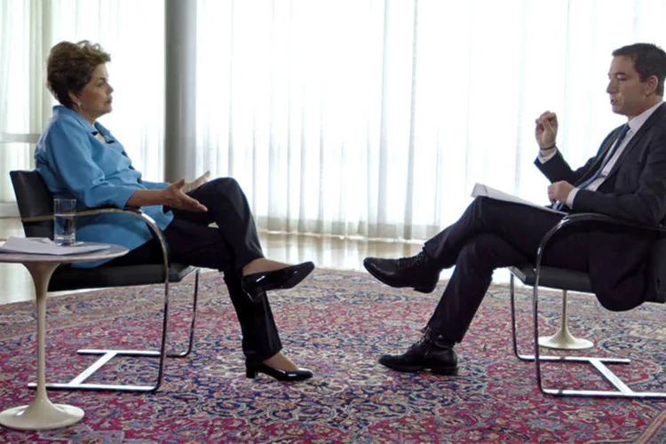 Dilma Rousseff: primeira entrevista depois de seu afastamento no processo de impeachment a Glenn Greenwald, do Intercept (Reprodução/YouTube)