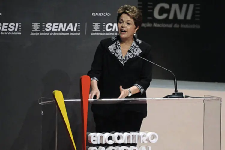 A presidente Dilma Rousseff discursa na CNI: em agosto, o governo prorrogou o PSI até o final deste ano (Wilson Dias/ABr)