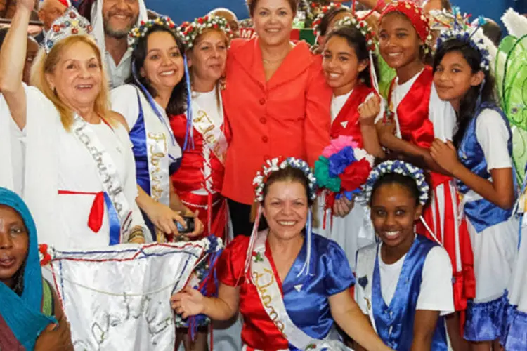 Dilma durante cerimônia de celebração do Natal dos catadores e da população de rua: a presidente também destacou os investimentos feitos para auxiliar os catadores (Roberto Stuckert Filho/Presidência da República)