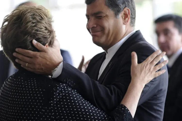 
	Impeachment: &ldquo;destitu&iacute;ram Dilma. Uma apologia ao abuso e &agrave; trai&ccedil;&atilde;o. Retiraremos nosso encarregado da embaixada&quot;, disse Rafael Correa em seu Twitter
 (Wilson Dias/ABr)
