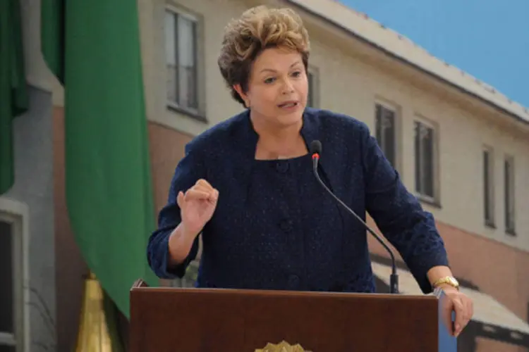 A presidente Dilma Rousseff: “Vamos conceber uma nova etapa do programa", disse a presidente (Wilson Dias/ABr)
