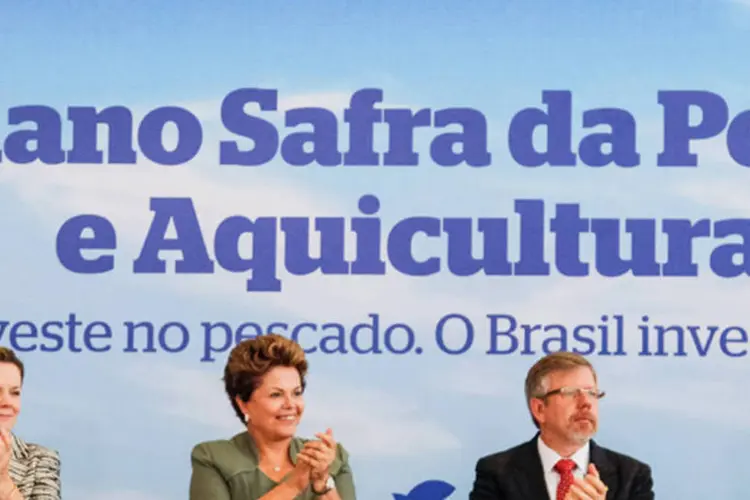 Dilma durante cerimônia de lançamento do Plano Safra da Pesca e Aquicultura: Neukirchner apontou ainda que a aquicultura é uma das alternativas para acabar com a fome (Roberto Stuckert Filho/Presidência da República)