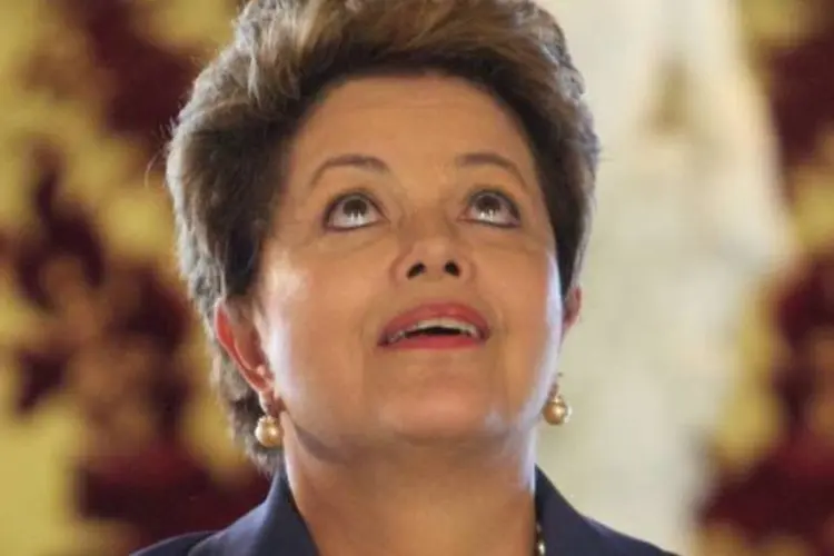 
	Dilma Rousseff: l&iacute;der do PT&nbsp;leu em plen&aacute;rio um discurso em defesa da presidente no caso da compra pela Petrobras de uma refinaria em Pasadena
 (Getty Images/Carlos Alvarez)