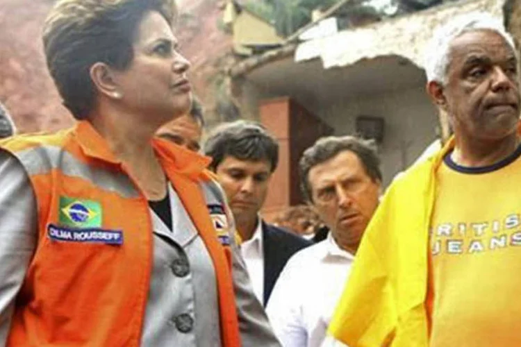 A presidente Dilma Rousseff visitou as áreas devastadas pelas chuvas em Nova Friburgo (Reuters)