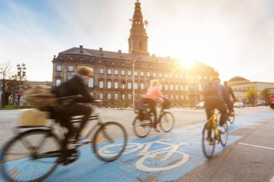 Tráfego de bikes já supera o de carros em Copenhague