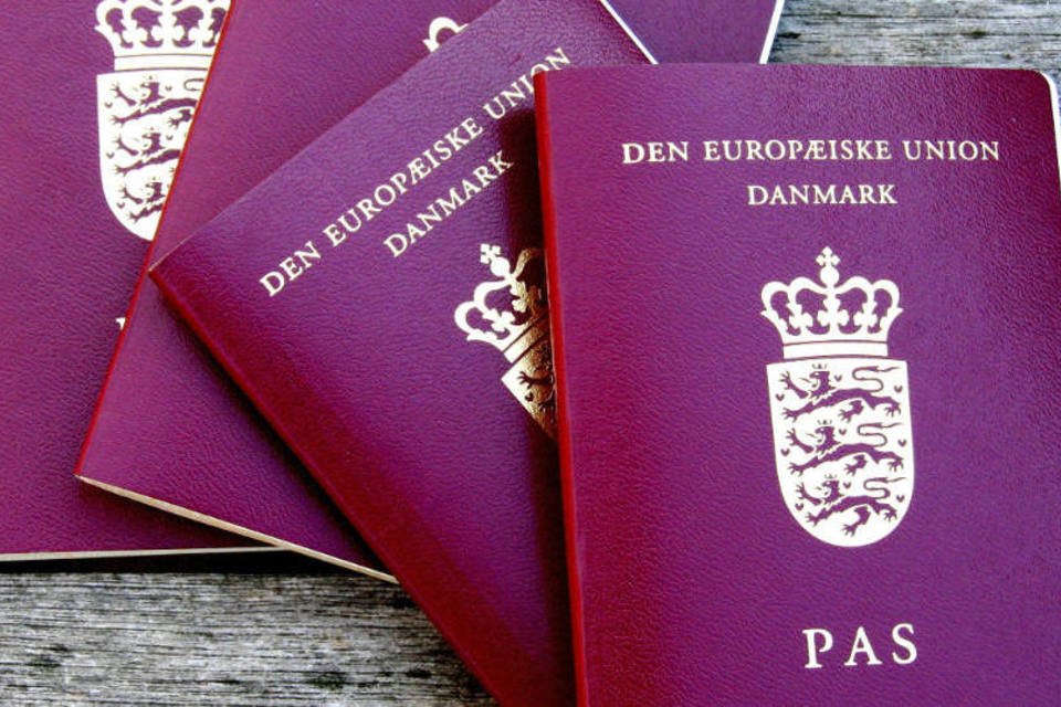 UE aprova registro de passageiros para combater terrorismo