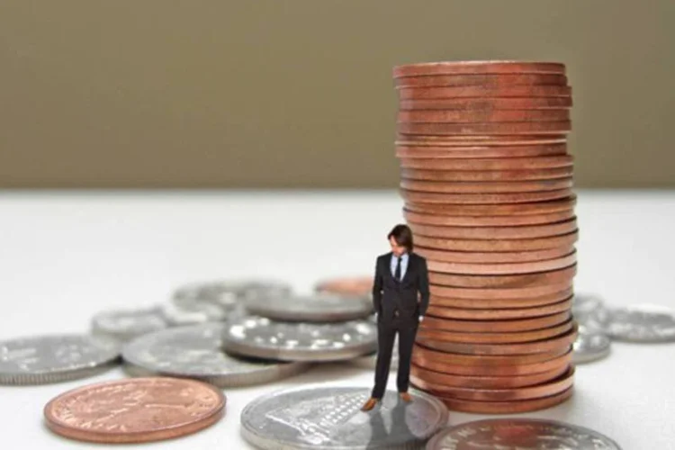 
	Os US$ 11 bilh&otilde;es equivalem, segundo Etlin, a um ter&ccedil;o do que os fundos de private equity investem na &Iacute;ndia&nbsp;
 (Stock.xchng)