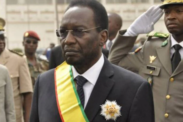 Esta libertação foi realizada horas depois da posse do novo presidente da Assembleia Nacional, Dioncunda Traoré, como chefe do Estado provisório (©AFP / Habibou Kouyate)