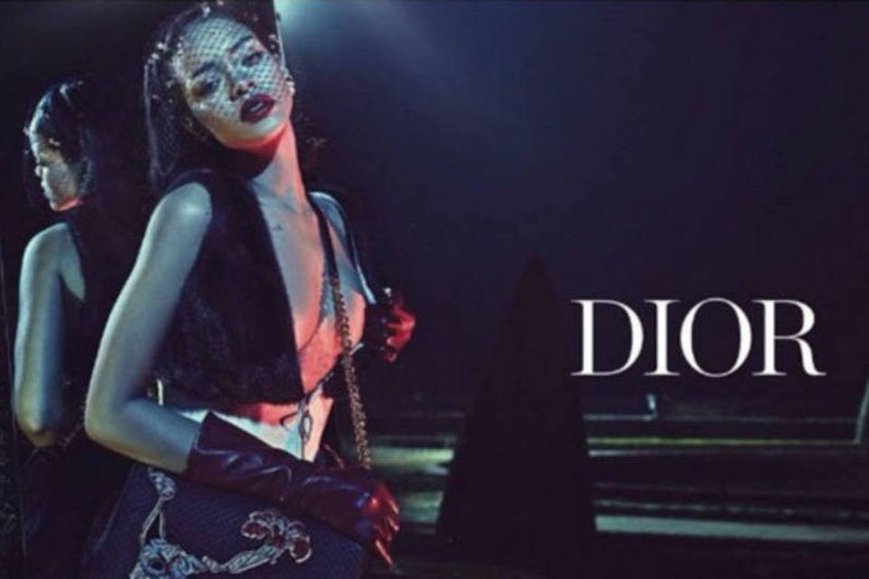 Rihanna aparece como primeira embaixadora negra da Dior