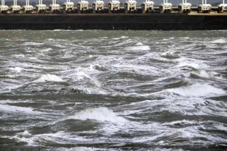 O dique de Oosterscheldekering, em Oosterschelde, Holanda (Bas Czerwinski/AFP)