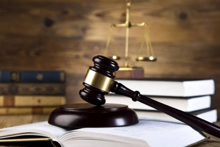 Justiça: a ação não pretende proibir a realização do bloco, mas sim o enaltecimento ou divulgação de tortura (Thinkstock/Thinkstock)