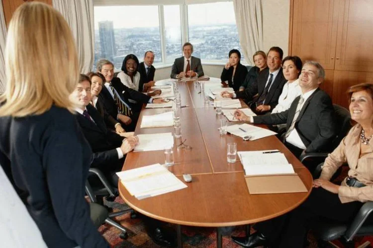
	Mulheres no comando: em virtude do g&ecirc;nero, as mulheres s&atilde;o vistas como menos competentes do que seus colegas do sexo masculino
 (Thinkstock/David De Lossy)