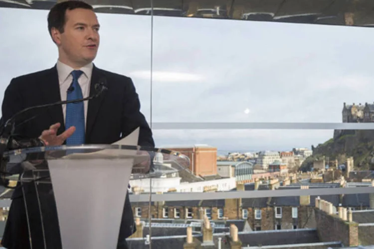 Ministro das Finanças da Grã-Bretanha, George Osborne, discursa antes do próximo referendo sobre a independência da Escócia, em Edimburgo (James Glossop/Reuters)