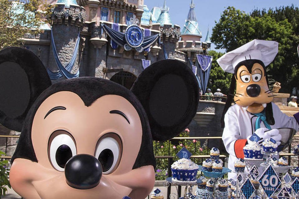 15 fotos históricas do primeiro parque de diversão da Disney