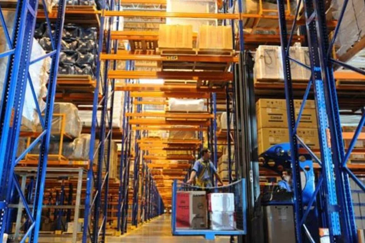 Companhia poderá se beneficiar da expansão do número de lojas e dos produtos e serviços financeiros que ajudam a incrementar suas vendas (Germano Lüders/EXAME)