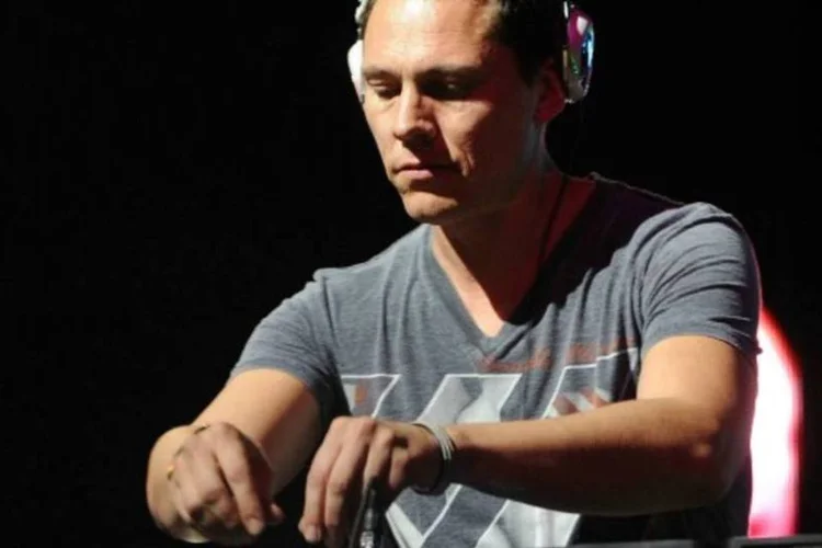 DJ Tiesto: o artista, de 43 anos, tem fãs no mundo todo graças ao seu estilo de electro house (Getty Images/Michael Buckner)